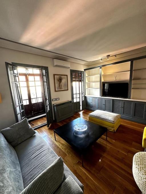 Apartamento Con Parking En Centro De Madrid-Chamberi公寓 外观 照片